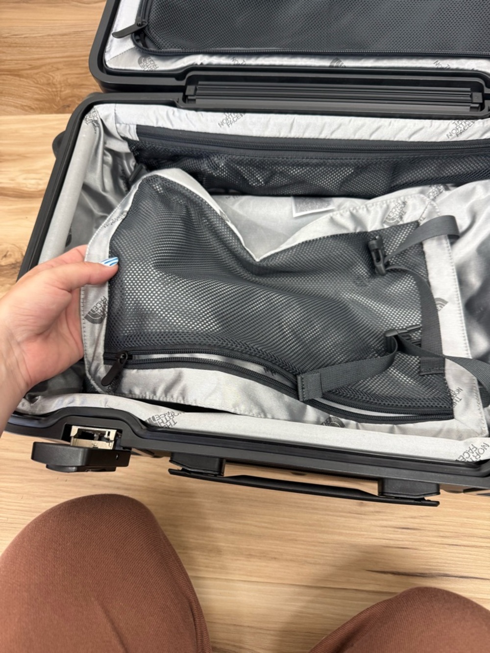 The North Face Hard Shell Carry-On Black Suitcase - Picture 9 of 13